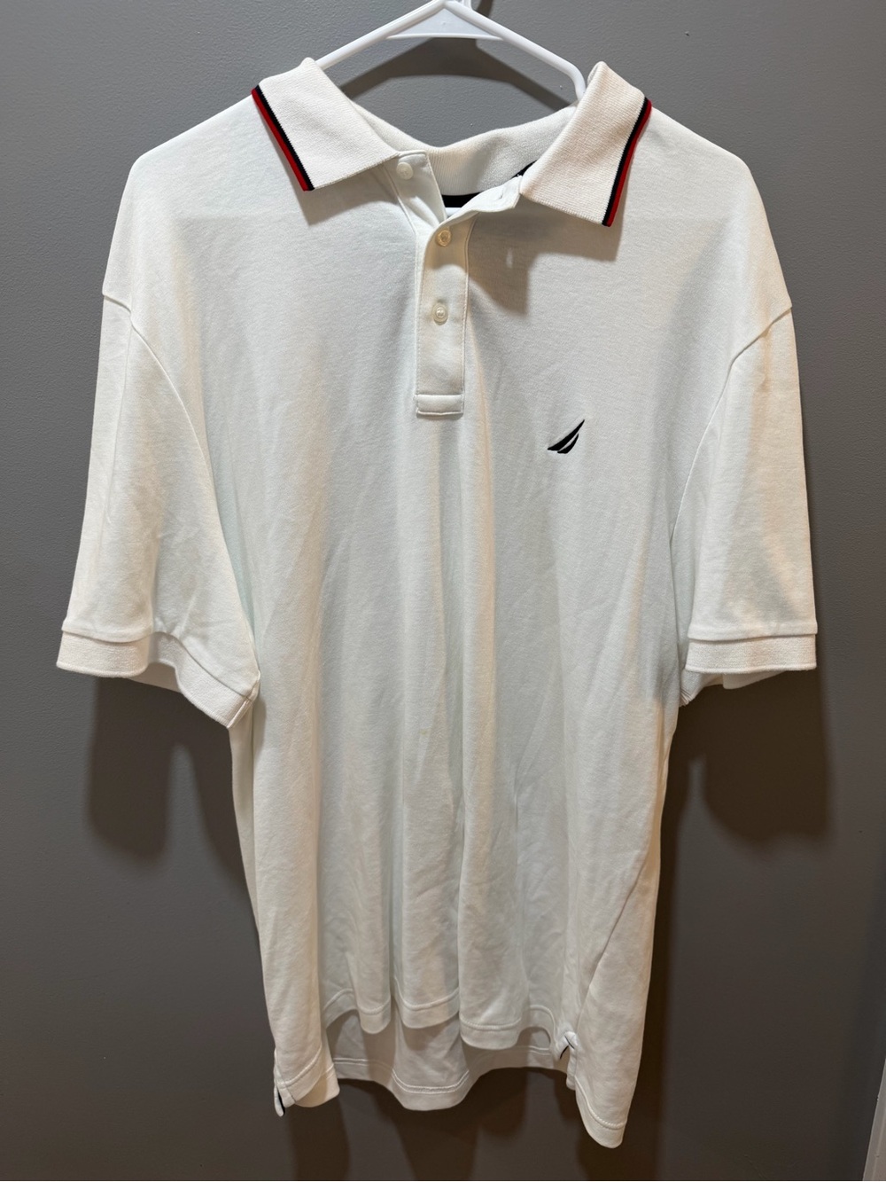 Nautica Men's White Polo Shirt with Contrast Collar
